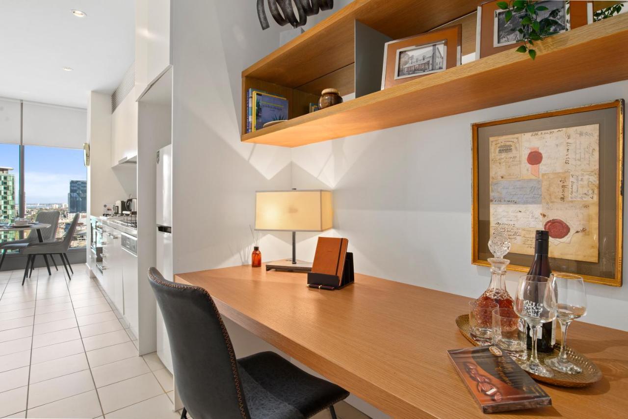 Sophisticated Designer Condo W River & City Views Melbourne Buitenkant foto